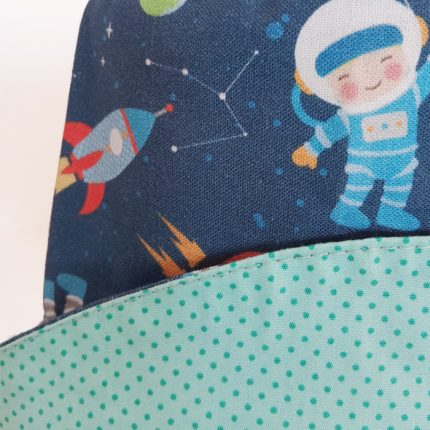 Gorro reversible de astronautas